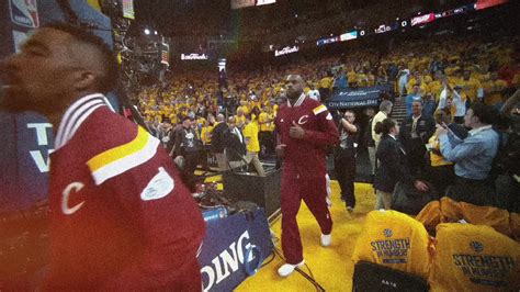cavs vs warriors 2016 game 3.